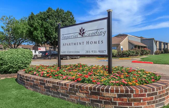 Imperial Landing -  Apartments in Houston, TX