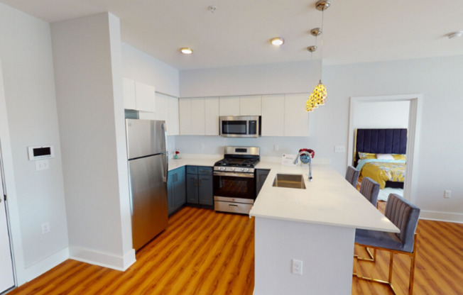 2 beds, 2 baths, 1,224 sqft, $2,900, Unit 201