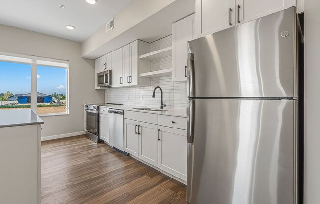 2 beds, 2 baths, 1,088 sqft, $1,825, Unit 1-301