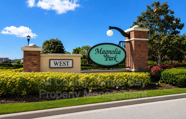 4759 WHITE SANDERLING CT