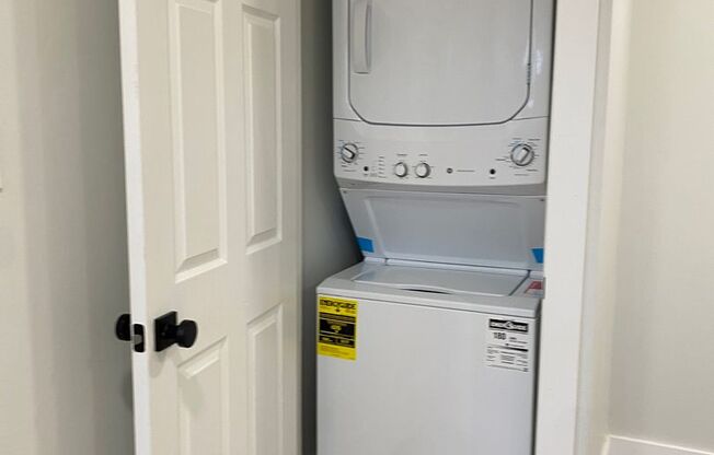 1 bed, 1 bath, $1,725, Unit 3