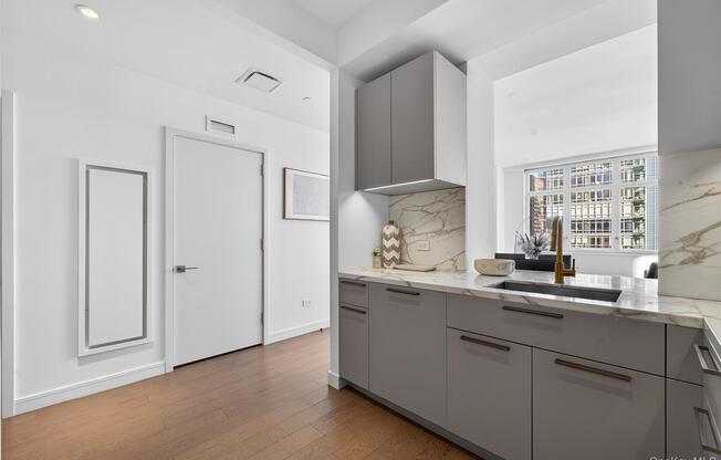 2 beds, 2 baths, 1,442 sqft, $11,500