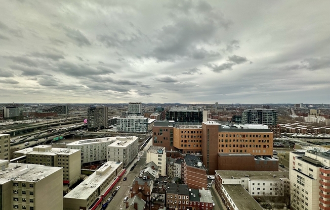 2 beds, 2 baths, 1,114 sqft, $4,200, Unit 2007