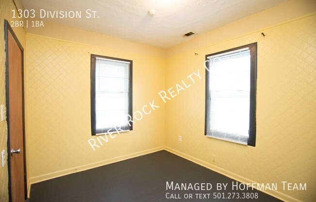 1303 DIVISION ST