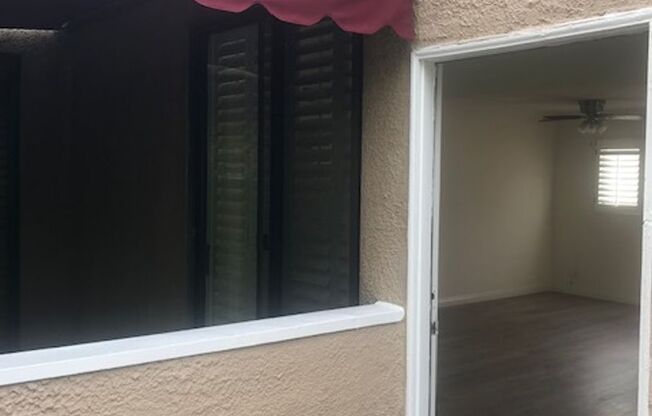 2 beds, 1.5 baths, 807 sqft, $2,398, Unit 202