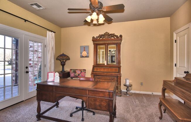 Executive Rental in JENKS Schools. Impeccably furnished 5 bed (2down), 3 bath, 3 living, 3 car.
