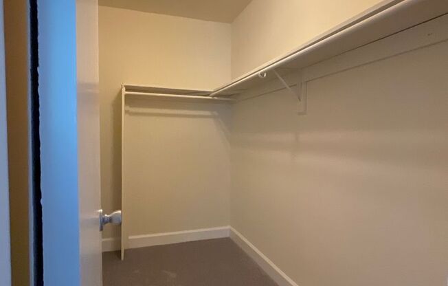 1 bed, 1 bath, 745 sqft, $1,825, Unit 14217 #204