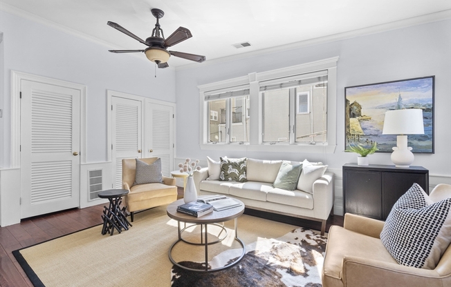 5 NEWHILL PL
