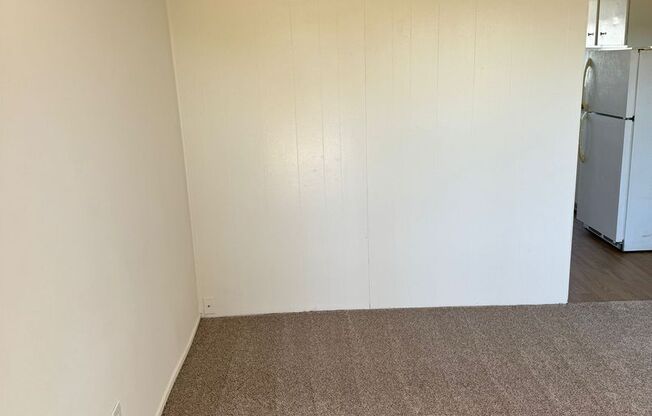 Studio, 1 bath, 360 sqft, $1,654, Unit 244