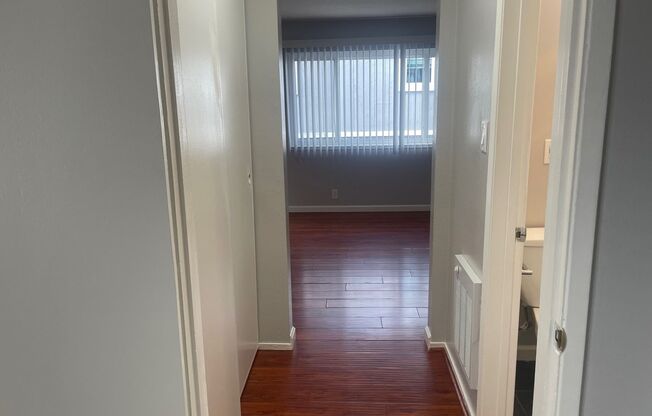 1 bed, 1 bath, 650 sqft, $1,619, Unit 12