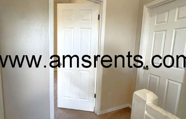 3 beds, 2.5 baths, $2,200