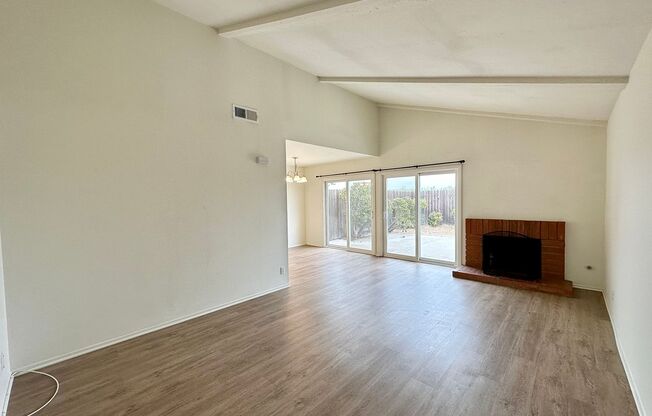 Oxnard | Welcome to the Pearl of Oxnard Dunes! | 2 Bed 2 Bath