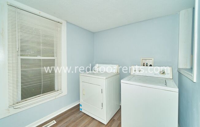 2 beds, 1.5 baths, $1,395