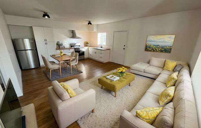 3 beds, 2 baths, 981 sqft, $2,550, Unit Unit 6