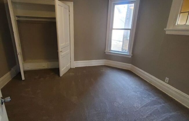 2458-2460 W Juneau Ave. (4-Unit)