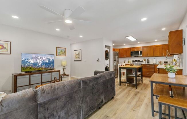 Secluded Forest Retreat | Full Kitchen, AC, W/D