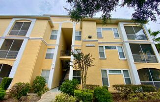 Second Floor 2BR/2BA Condo in Visconti in Maitland!