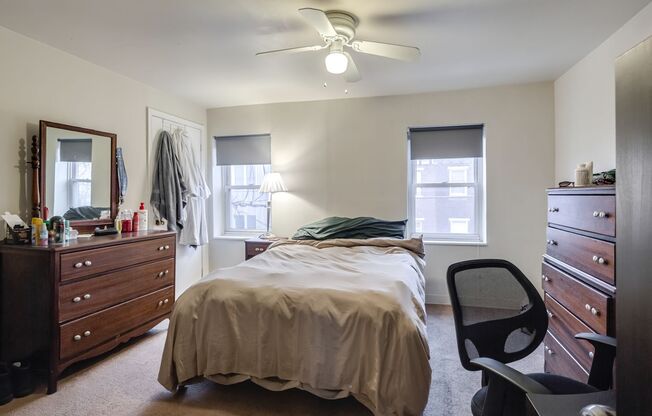 1534 S 4th Street