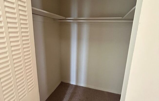 Ridley North Apartments
