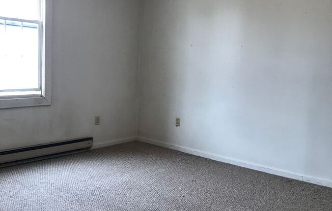 1 bed, 1 bath, $725