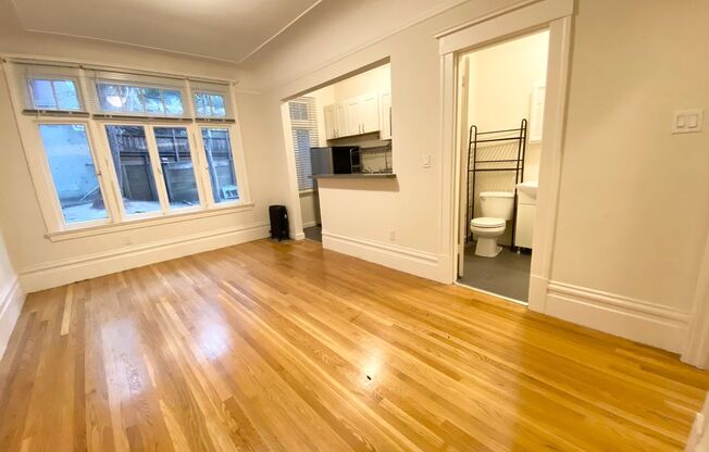 838 Hyde Street LLC