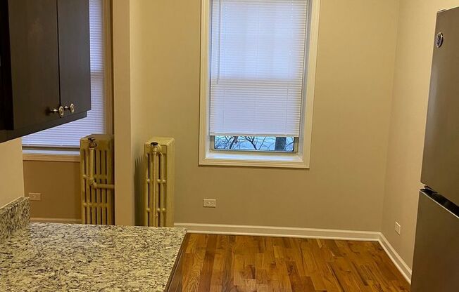 1 bed, 1 bath, 675 sqft, $1,395, Unit 203