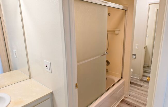1 bed, 1 bath, 531 sqft, $1,850, Unit 140111