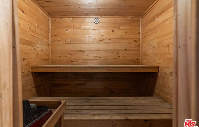 1818 Pelham Ave Unit 206