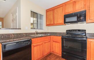 Oak Hills Apartments - Apartments in Pittsburg, CA