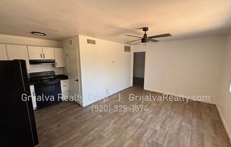 2322 Elaine Blvd