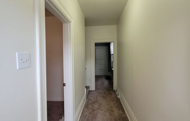 Dormont - 3 Bedroom Home