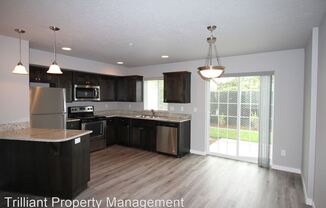 1520-1580 Gabriela Ct NE
