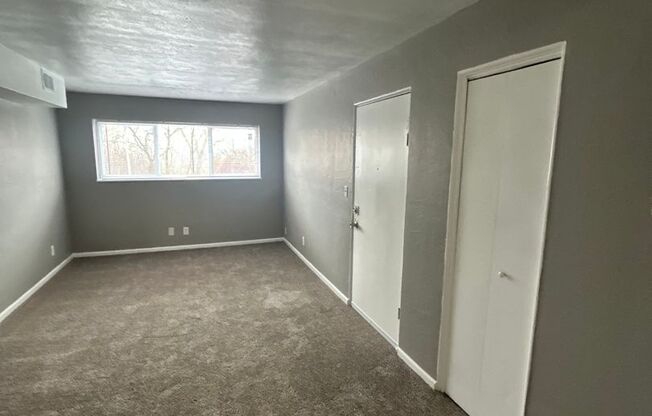 2 beds, 1 bath, 750 sqft, $945, Unit B06 1064 09