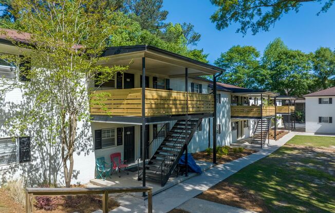 1 bed, 1 bath, 694 sqft, $1,000, Unit A-02