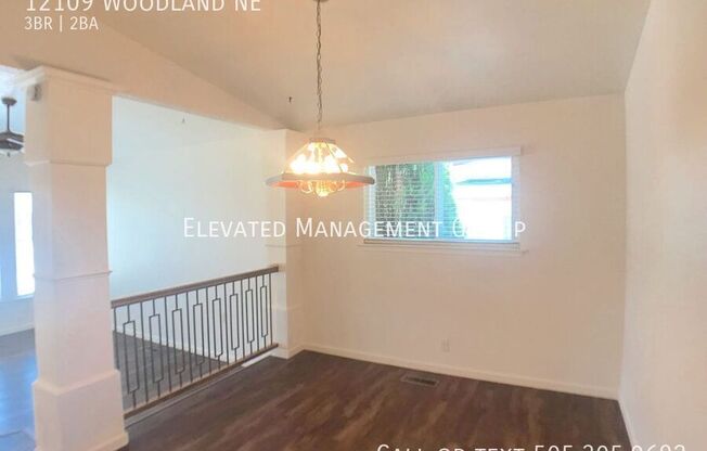 12109 WOODLAND NE