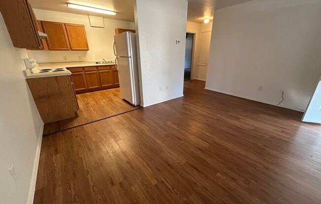 2 beds, 1 bath, $1,050, Unit 1733 W Preservation Dr Apt 10 Downstairs