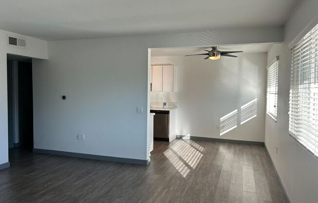 1 bed, 1 bath, 695 sqft, $2,365, Unit D020
