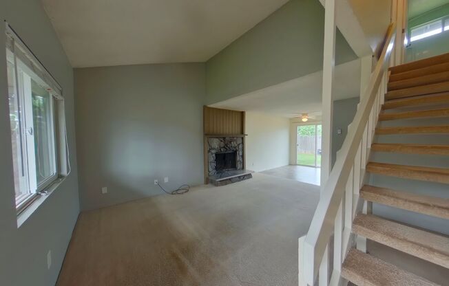 R Street Duplex