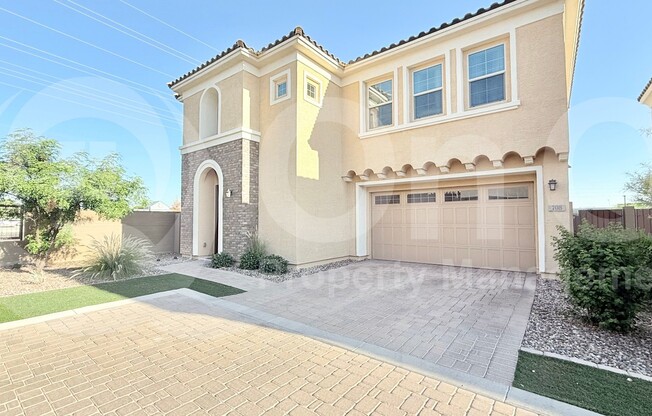 708 N BAY DR