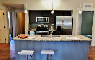 2 beds, 2 baths, $1,985, Unit 101