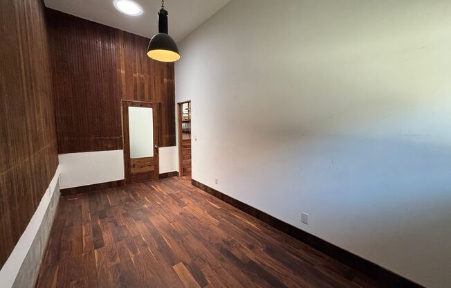 Remodeled 3BR/2BA Oasis with Hot Tub, Sauna & Lush Backyard Retreat