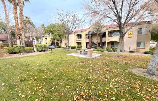 1 bed, 1 bath, $1,095, Unit UNIT 1015