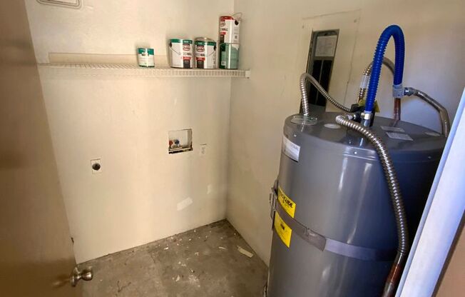 3 beds, 2 baths, $1,600