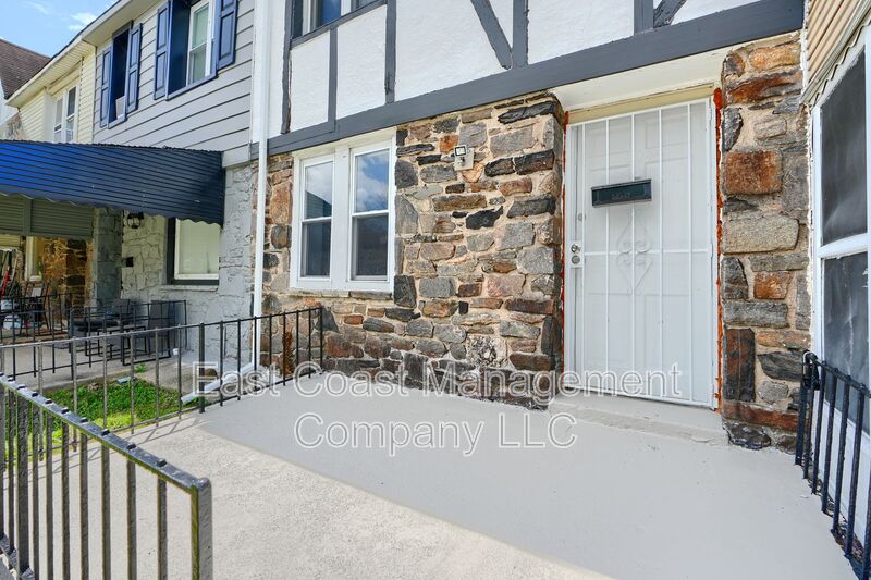 5044 Chalgrove Ave