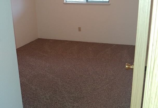 1 bed, 1 bath, 600 sqft, $1,225, Unit 9