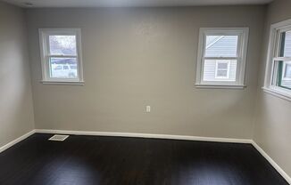 3 beds, 1 bath, $1,500