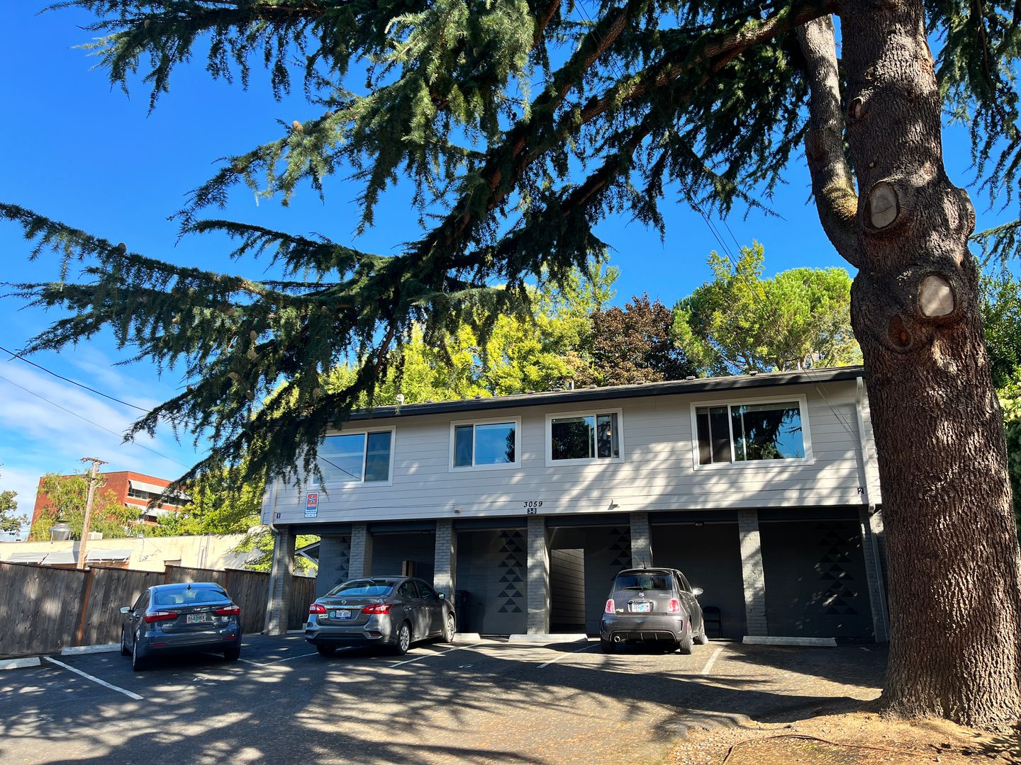 Alder Apartments by Star Metro