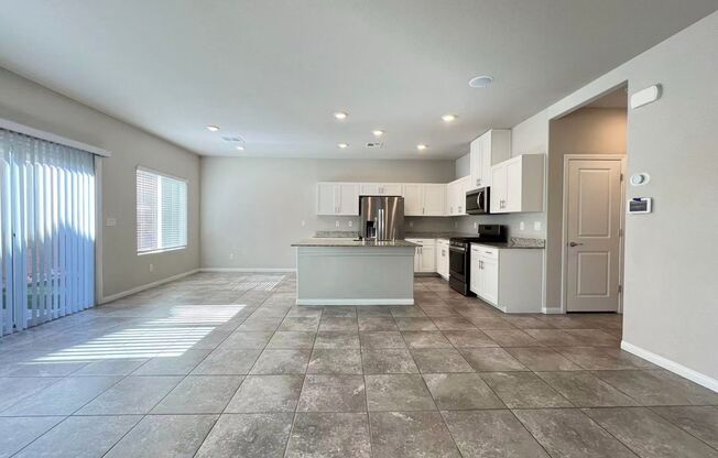 Gorgeous 2 story 2 car garage with 4 Beds