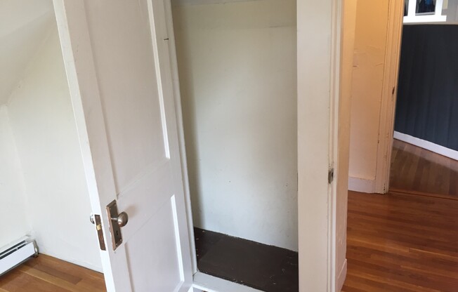 187 BEACON ST