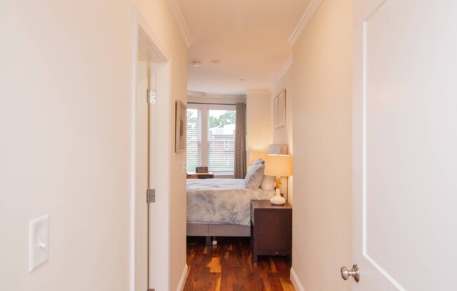 2 beds, 2 baths, 1,000 sqft, $7,800, Unit 4